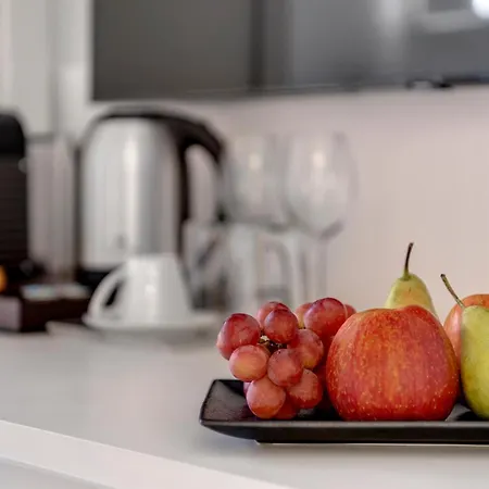 Skylight - 1873 Seafront Luxury On The Harbor, Center Ermoúpoli