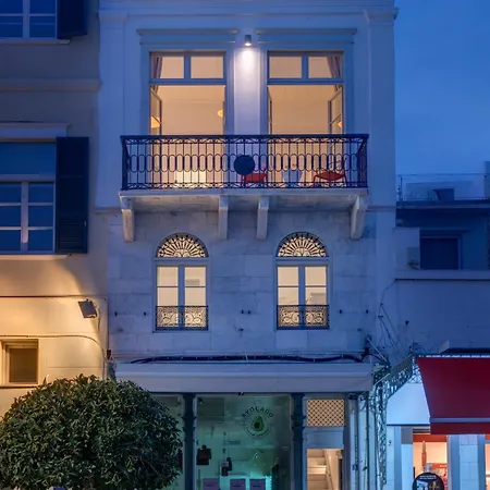 Skylight - 1873 Seafront Luxury On The Harbor, Center Hotel Ermoúpoli