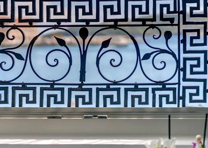 Skylight - 1873 Seafront Luxury On The Harbor, Center 4* Ermoupoli