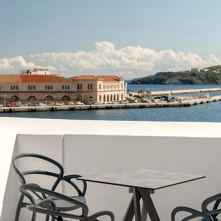 Skylight ארמופוליס