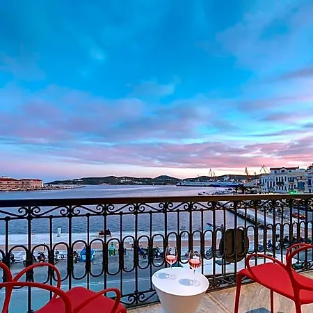 Skylight - 1873 Seafront Luxury On The Harbor, Center Эрмуполис