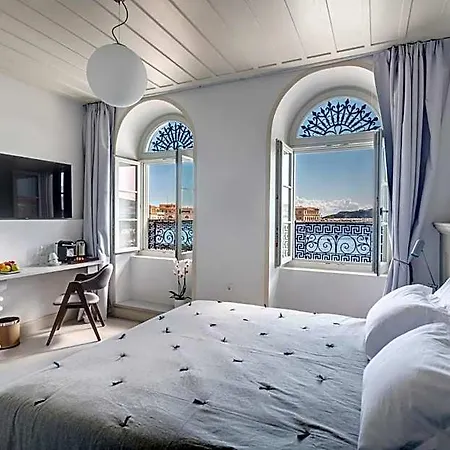 Skylight - 1873 Seafront Luxury On The Harbor, Center 4* 埃尔莫波利斯