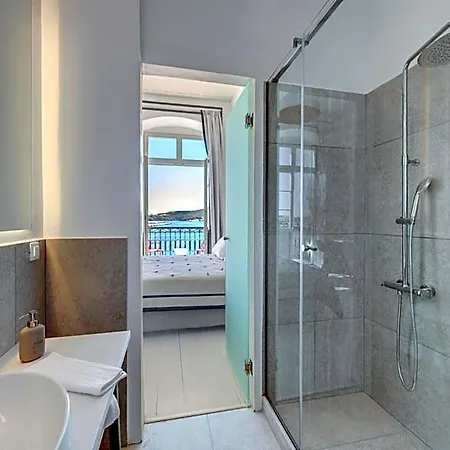 酒店 Skylight - 1873 Seafront Luxury On The Harbor, Center 4*