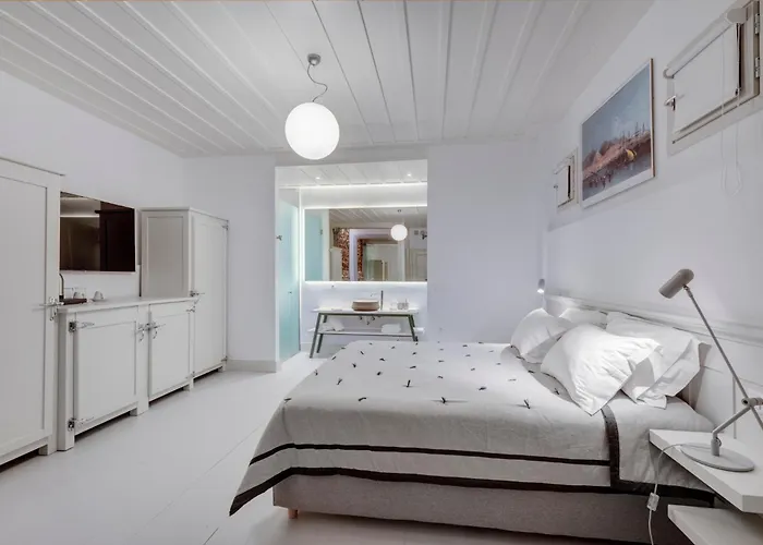 Skylight - 1873 Seafront Luxury On The Harbor, Center Hotel