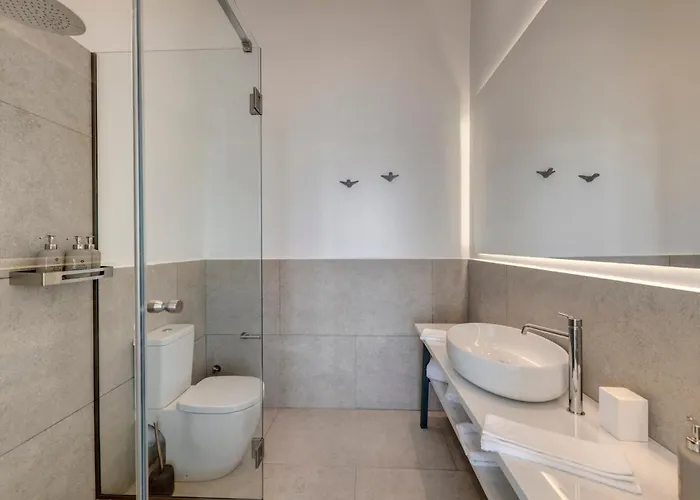 Skylight - 1873 Seafront Luxury On The Harbor, Center Hotel